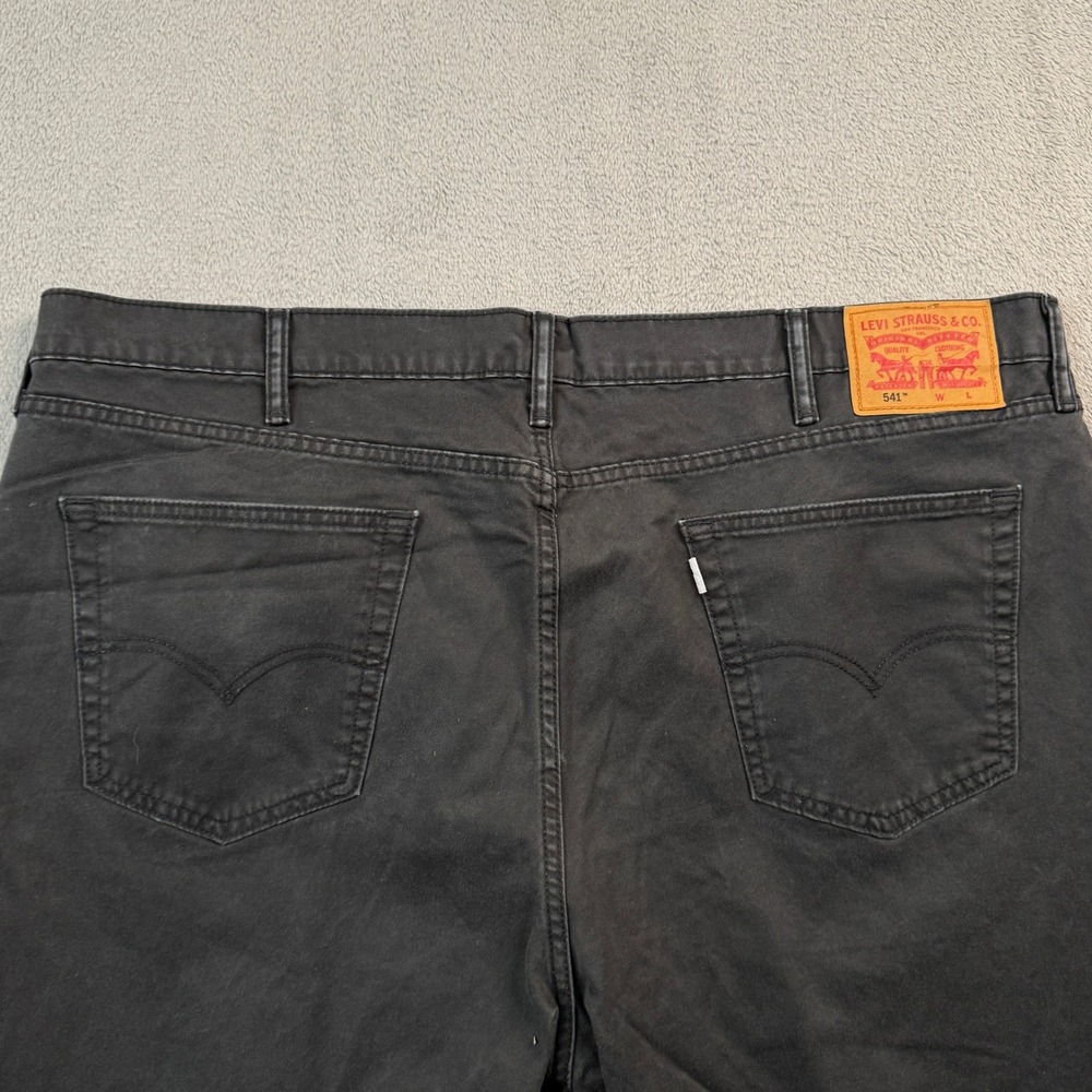 Levis 541 Athletic Taper Gray Jeans Mens 46x30 Charcoal EUC! Clean! - Picture 3 of 10
